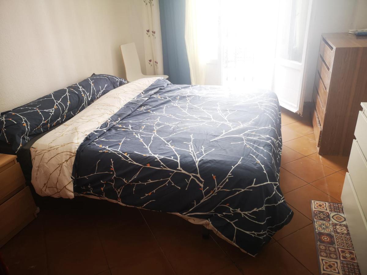 Bed and Breakfast Centrica Habitacion Madrid Exterior foto